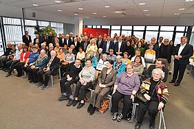 Ausschüttungsveranstaltung der Stiftergemeinschaft der Sparkasse Fürth Stifterinnen und Stifter der Stiftergemeinschaft Fürth