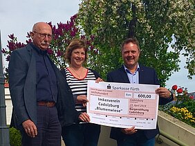 Bürgerstiftung Cadolzburg Spende an den Imkerverein