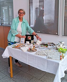 Gabentisch für Senioren Aktion der Seniorenstiftung Kemmeter